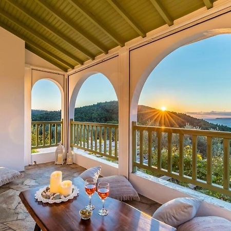 Nina-Myrtia Countryside House Skopelos Ditropo Exteriör bild