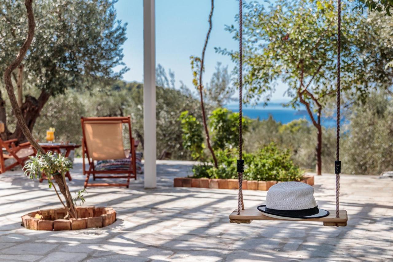Nina-Myrtia Countryside House Skopelos Ditropo Exteriör bild